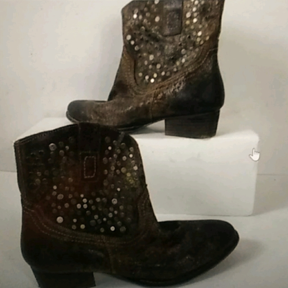 Diba True flying solo boots size 6 1/2
